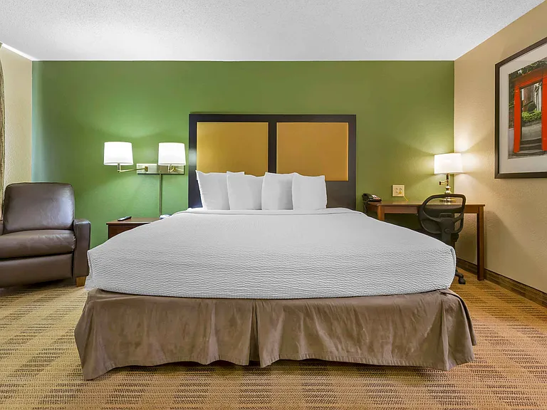 Studio Suite - 1 King Bed