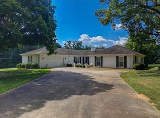 7152 Martin St SE, Covington, GA 30014