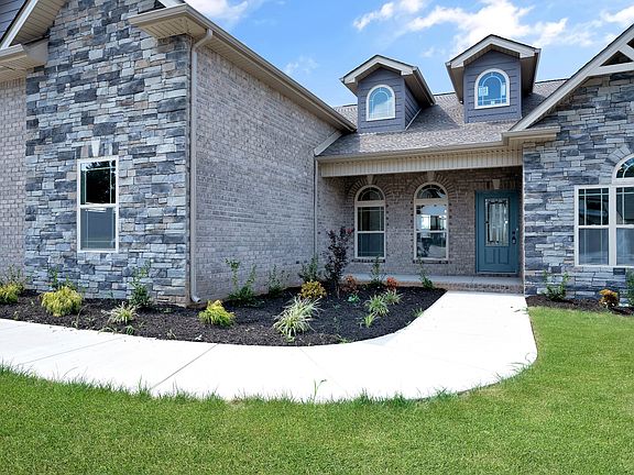 5th image of 839 Shady Bluff Trl #6