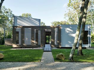 22 Lookout Ln, East Hampton, NY 11937