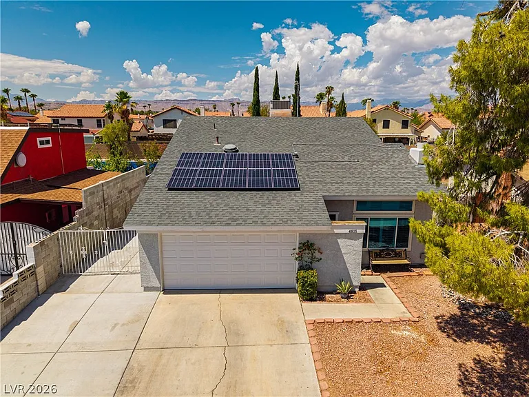 4815 Castle Rock Ct — Photo 7