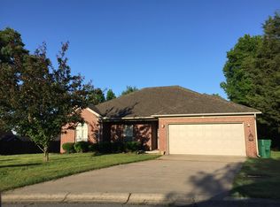 64 N Hills Dr, Greenbrier, AR 72058