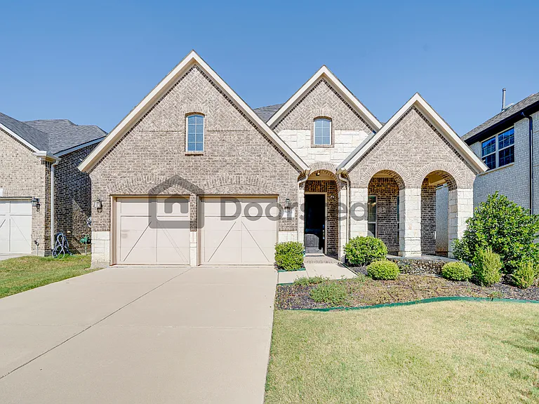 7024 Green Field St — Photo 1