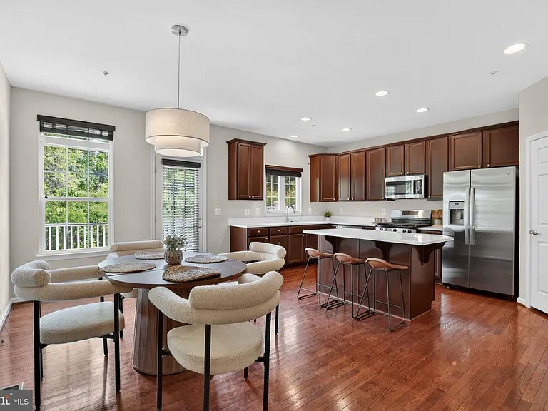 2624 Saint Marys View Rd — Photo 8