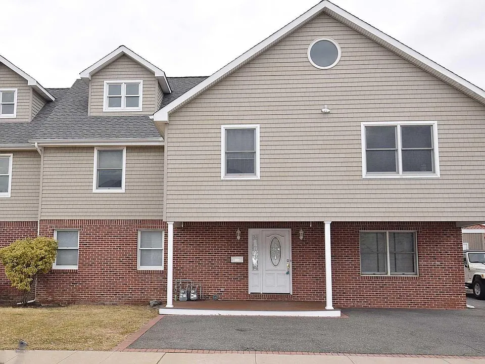 502 Lafayette Blvd #LOWER