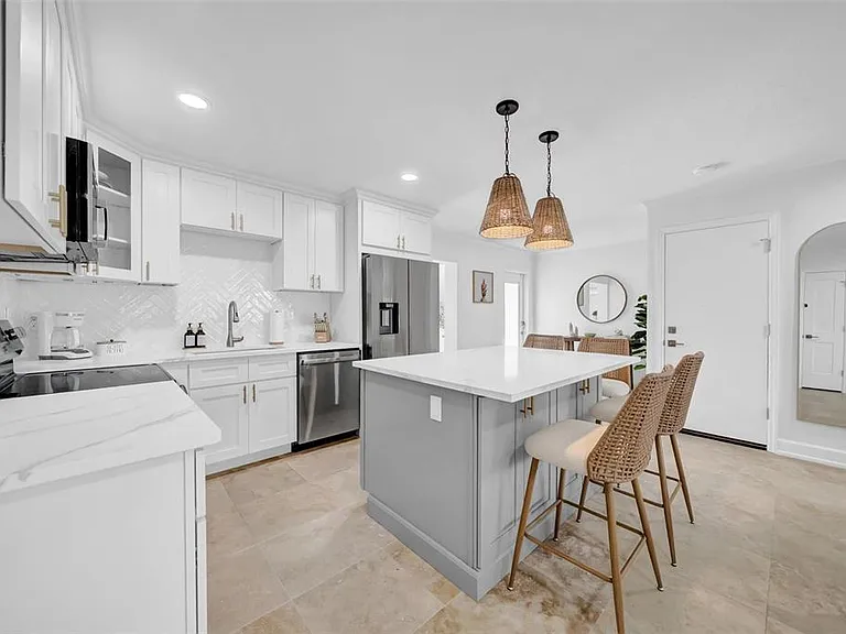 4924 Shetland Ave — Photo 6