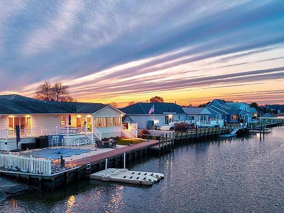 3rd image of 30 Marshall Rd