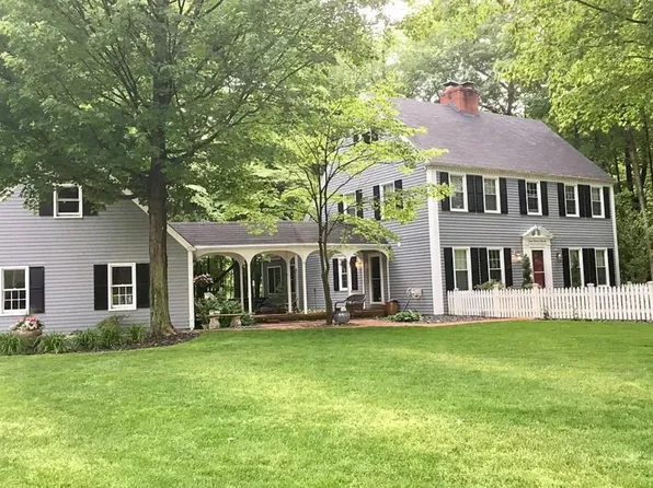 766 Center St, Galion, OH 44833