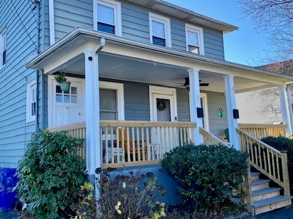 2 Visconti St, Norwalk, CT 06851