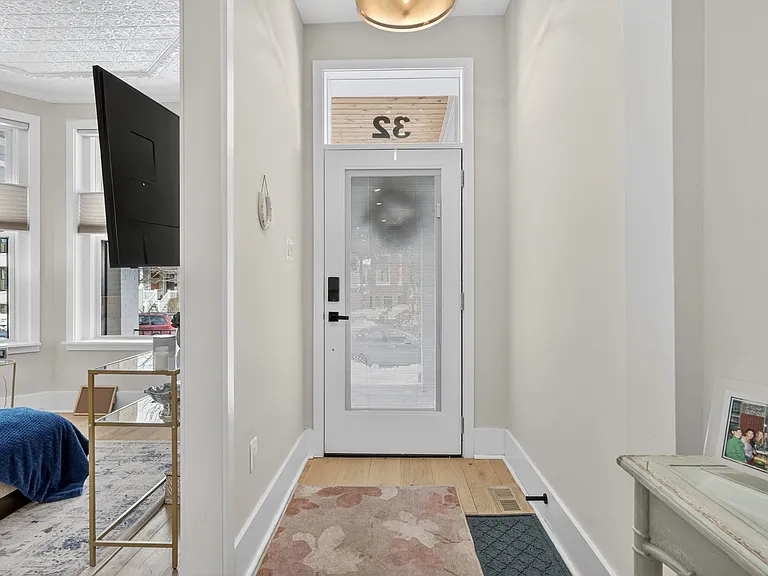 32 Adams St NW — Photo 59