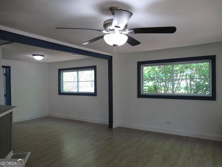 229 Fox Mountain Rd — Photo 5