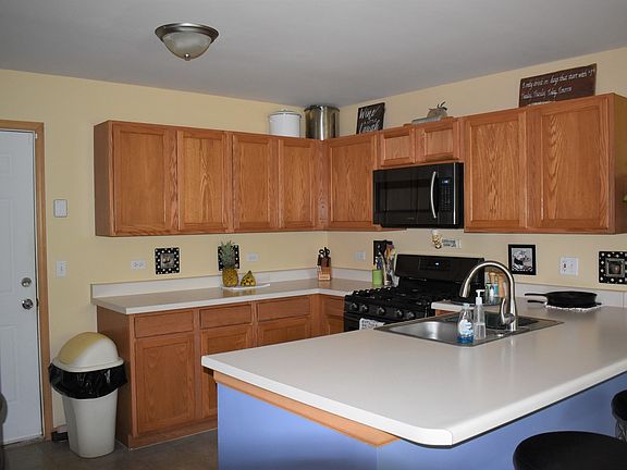 3rd image of 26175 W Vista Ct