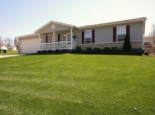 2590 Oak Forest Dr, Troy, MO 63379