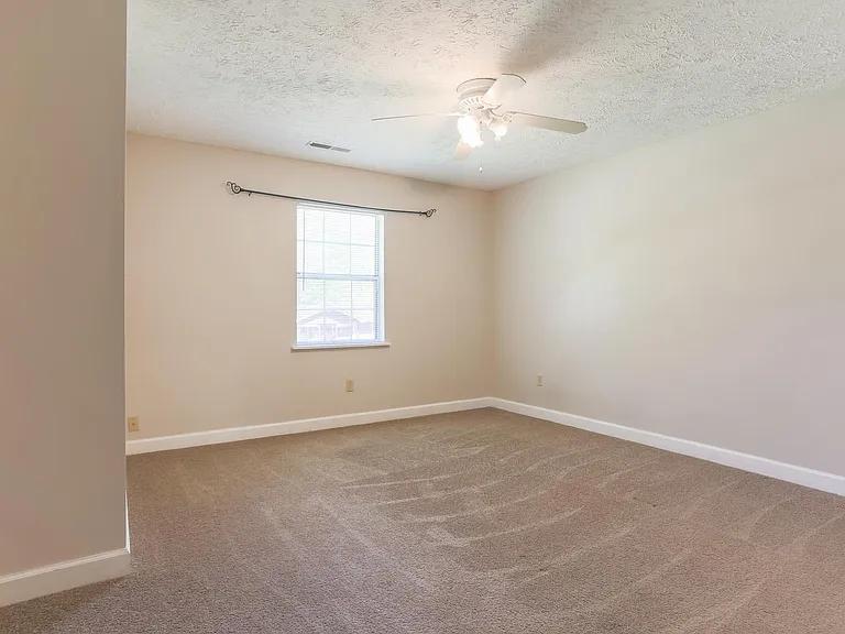5571 Tallant Rd #B — Photo 10