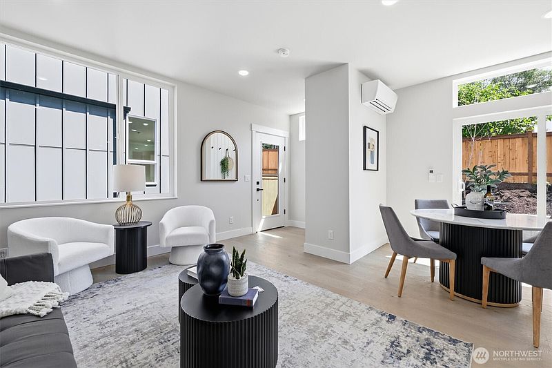 5th image of 1407 29th Avenue