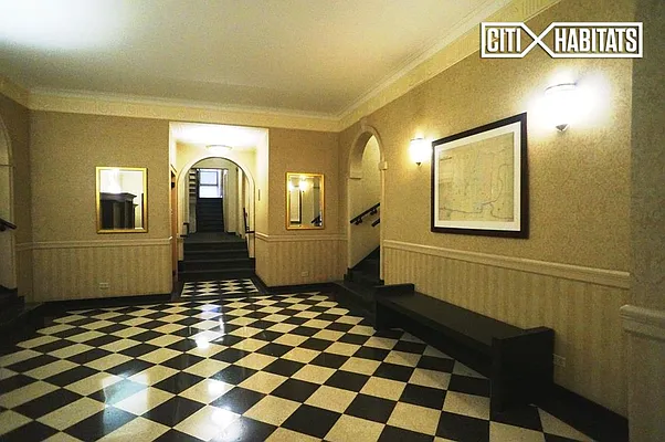 Rented by Citi Habitats | media 25