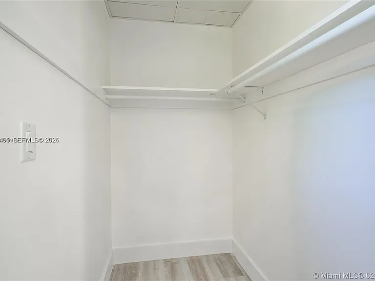 940 Michigan Ave #4 — Photo 8