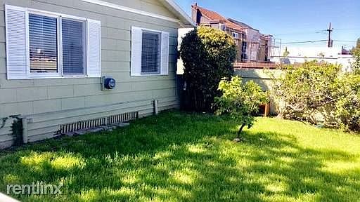 2nd image of 4564 Illinois St
