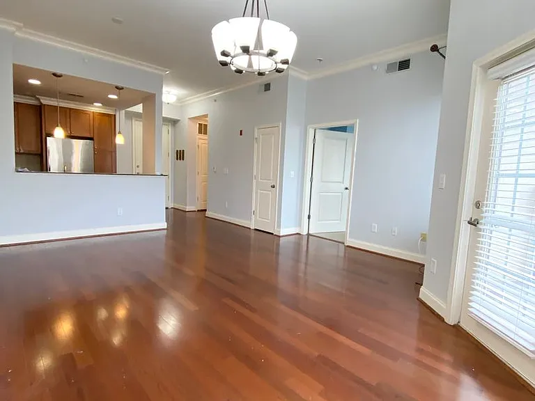 601 Main St #321 — Photo 10