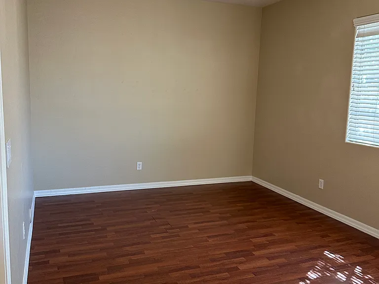 17580 W Gelding Dr — Photo 14
