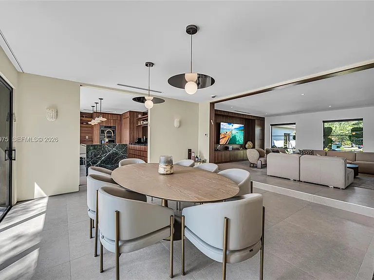1170 S Biscayne Point Rd — Photo 16