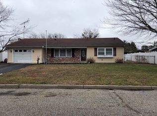 302 2nd St, Waretown, NJ 08758