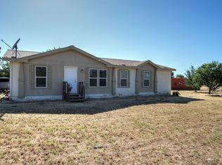 15051 Wade St, Tehachapi, CA 93561