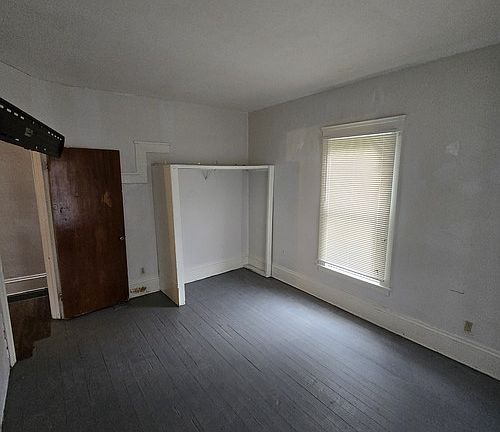 2nd image of 343 11th St