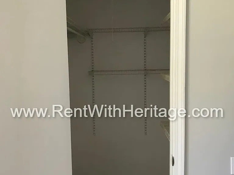 1709 Nutmeg St — Photo 25