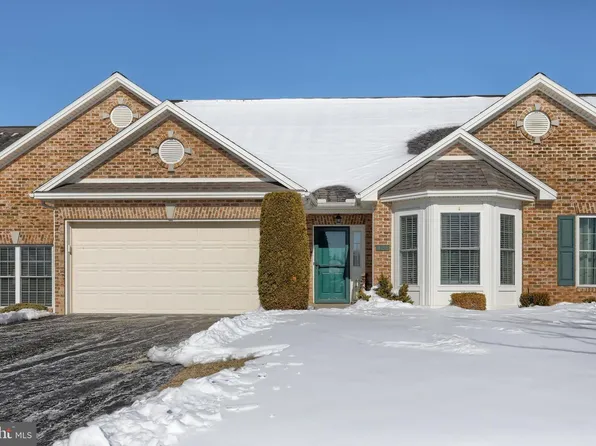 428 Baumgardner Dr, Harrisburg, PA 17112