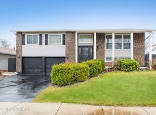 17721 Sarah Ln, Country Club Hills, IL