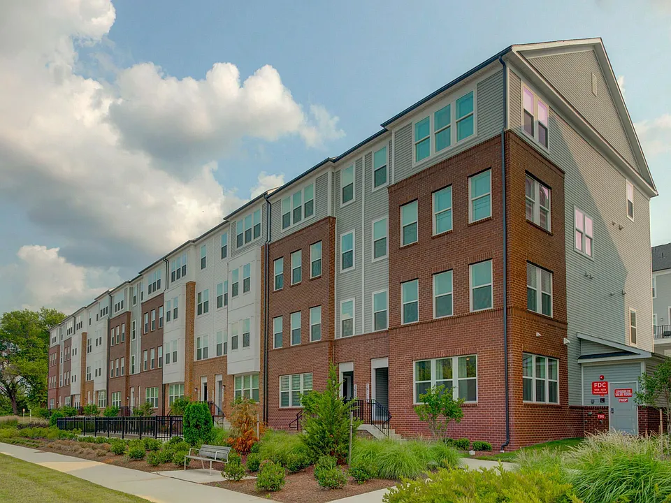 16108 Frederick Rd