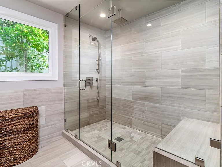 3546 Berry Dr — Photo 26