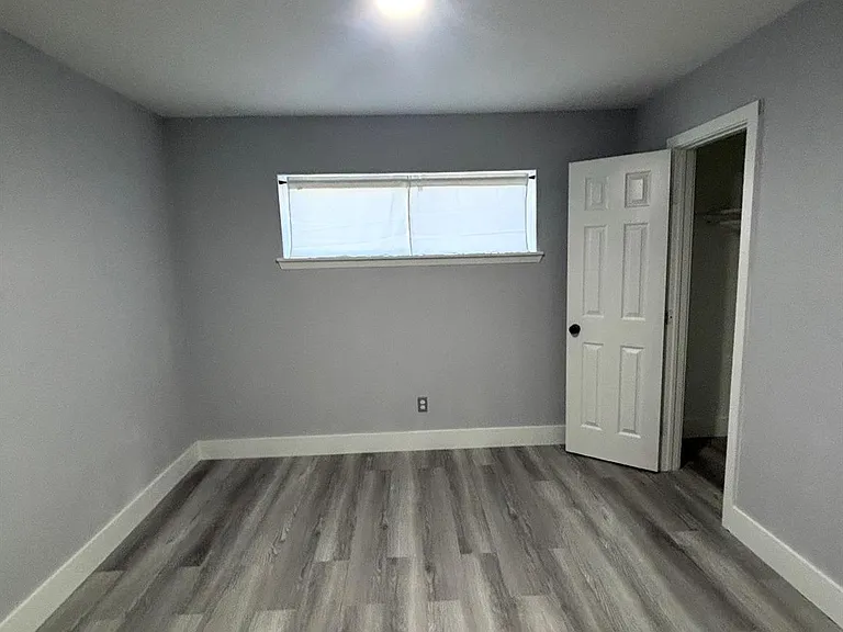 8406 Detroit St #3 — Photo 4
