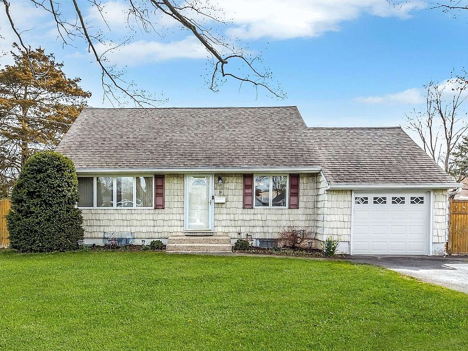 1st image of 9 Birchgrove Dr