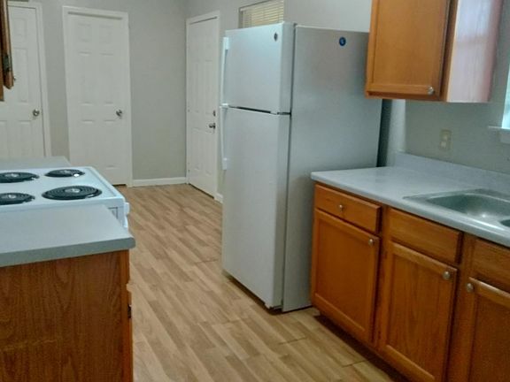 2nd image of 50 Sunset Ridge Ln