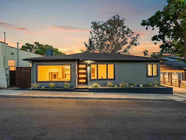 4279 Hortensia St — Photo 44