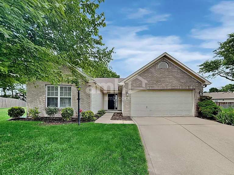 81 W Quail Wood Ln — Photo 1