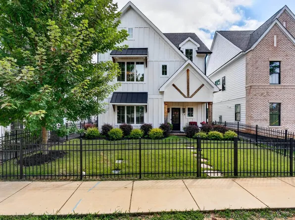 14 Perry Ave, Greenville, SC 29601