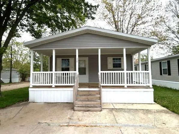 7055 Quarry Rd #236, Amherst, OH 44001