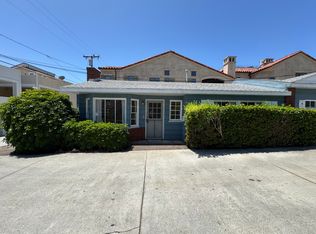 432 1/2 Heliotrope Ave, Corona Del Mar, CA 92625