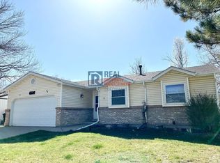 6685 Devinney Ct, Arvada, CO 80004