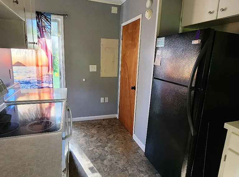 126 NE 14th Ave — Photo 9