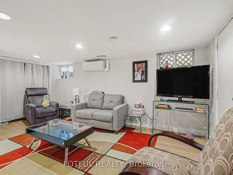 518 Hilson Ave #2 — Photo 8