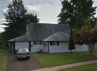 36 Highland Park Way, Levittown, PA 19056