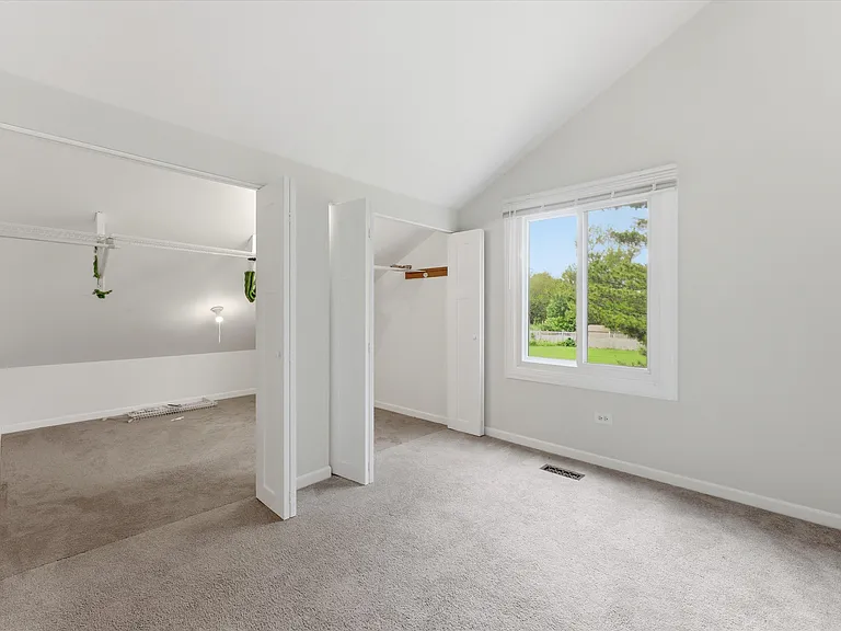 15826 Farm Hill Dr — Photo 16