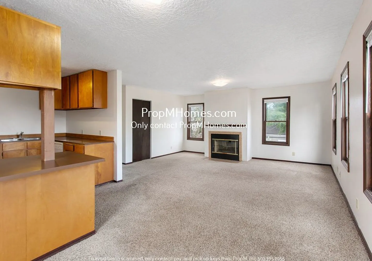 1102 SE Umatilla Street — Photo 3