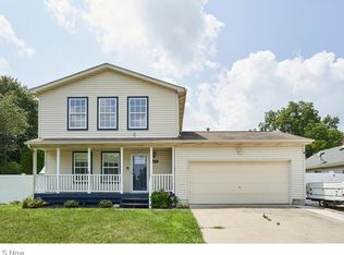 888 Mohawk Trl, Akron, OH 44312