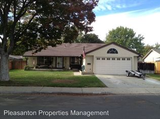 624 Curlew Rd, Livermore, CA 94551