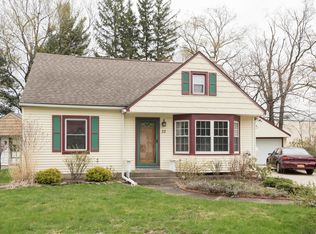 32 Marvin Ct, Hamburg, NY 14075